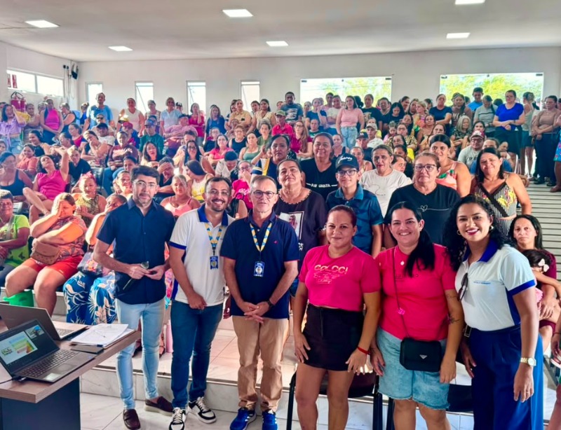 Prefeitura de São Mamede realiza reunião informativa com beneficiários do Bolsa Família