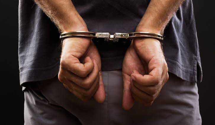 Homem com mandado por estupro de vulnerável é preso pela Polícia Militar em Junco do Seridó