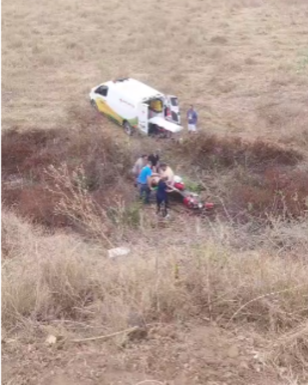 Dois jovens de São Mamede PB sofrem acidente de motocicleta entre São João do Sabugi e Ipueira RN